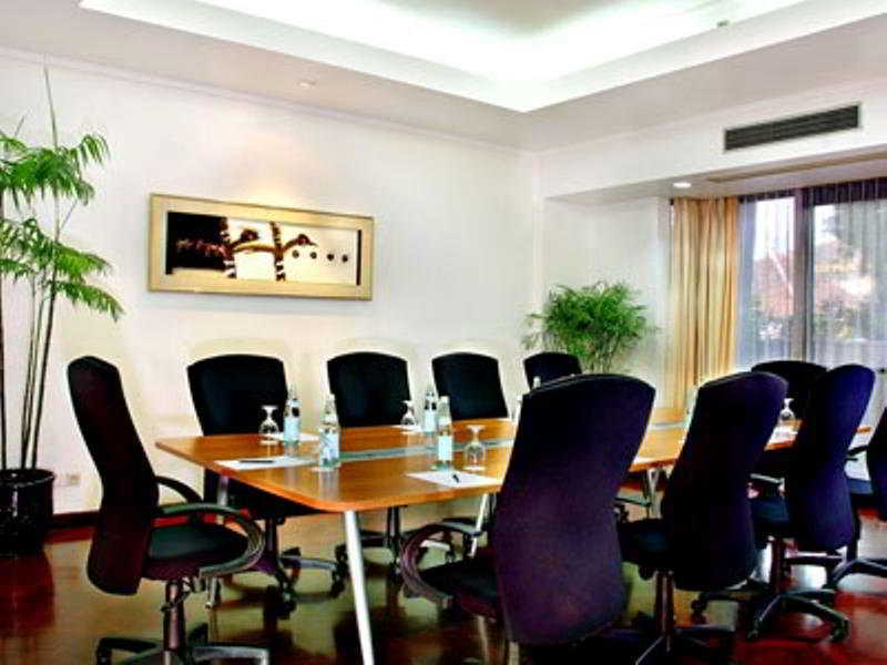 Oakwood Kuningan Aparthotel 4*